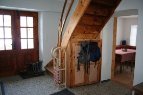 Flur EG (zur Haustür).jpg